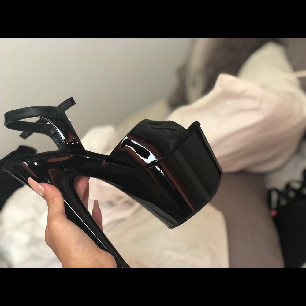 7in HEELS